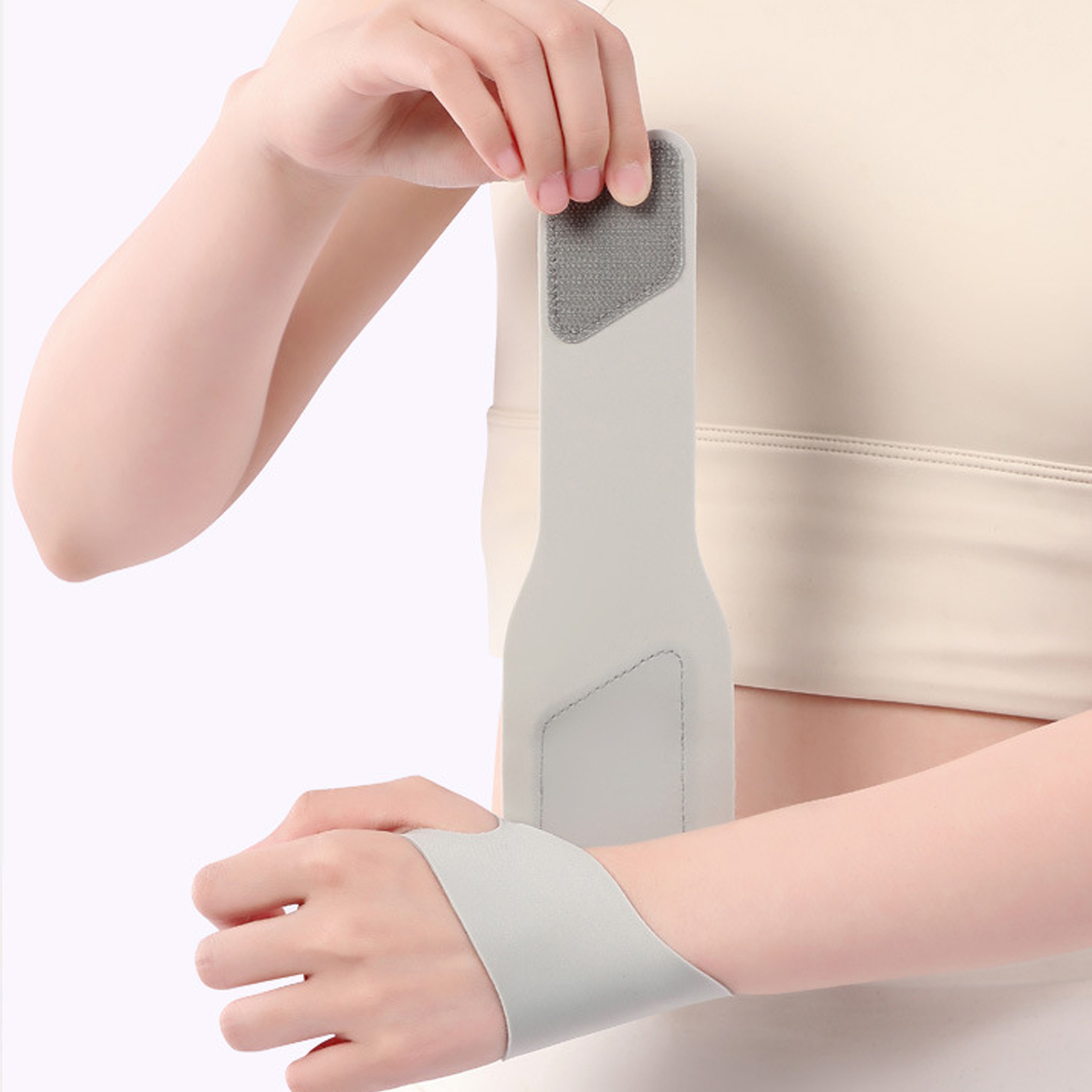 14.6" Adjustable Wrist Support Sleeve