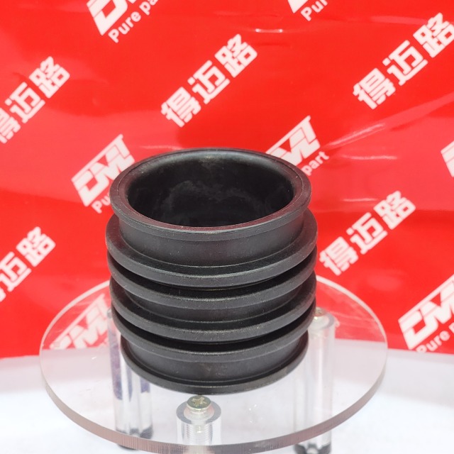 Cooling System pipe-outlet 21021925 VOLVO