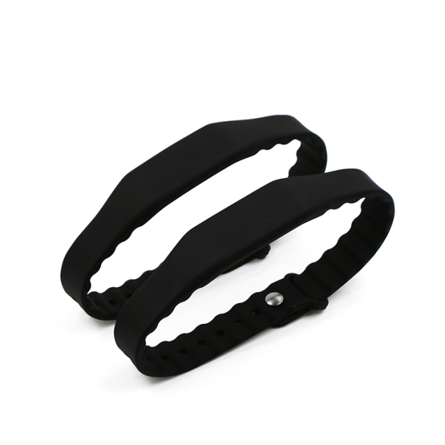 125KHz RFID Wristband Silicone Black Laser Engraving Logo RFID Bracelet for WaterPark  GJ-019