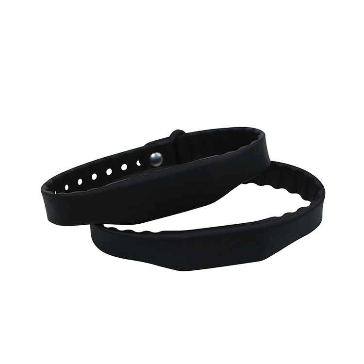 125KHz RFID Wristband Silicone Black Laser Engraving Logo RFID Bracelet for WaterPark  GJ-019
