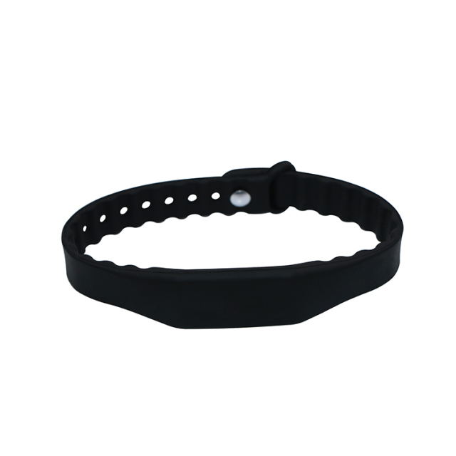 125KHz RFID Wristband Silicone Black Laser Engraving Logo RFID Bracelet for WaterPark  GJ-019