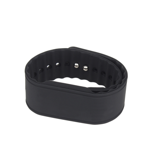 RFID Silicone Wristband Watch/ Custom Printing 14443A 13.56mhz NFC Silicone Wristband Bracelet GJ-007