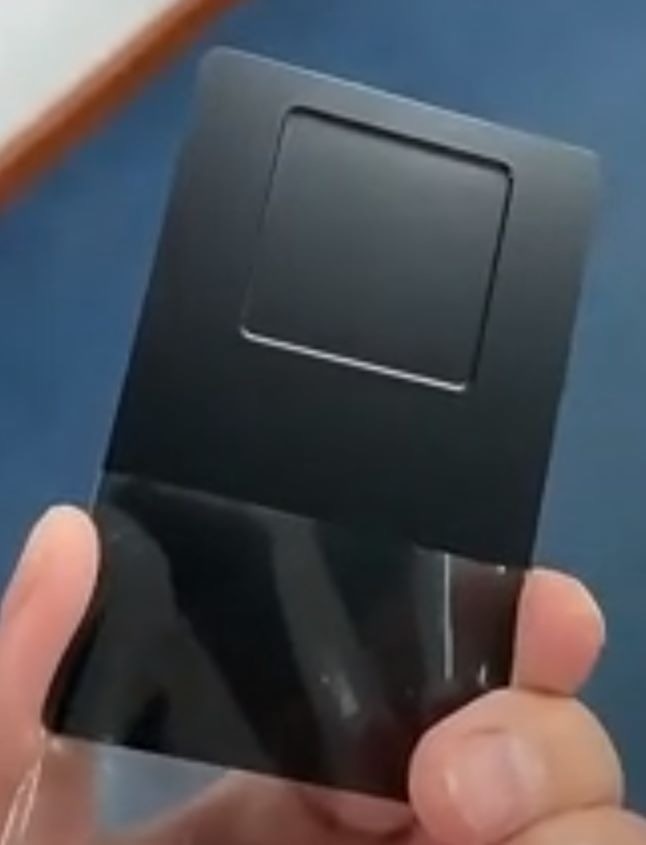 13.56Mhz Black Matte Nfc Metal Card Laser Engraved Tap Phone Nfc Ntag213 Business Card for Social Media