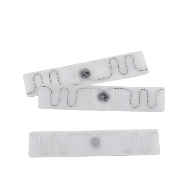 UHF 860-960MHZ UCODE 9 RFID Washable Textile Laundry Tag Garment Labels 70*15*1.5mm