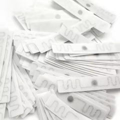 UHF 860-960MHZ UCODE 9 RFID Washable Textile Laundry Tag Garment Labels 70*15*1.5mm