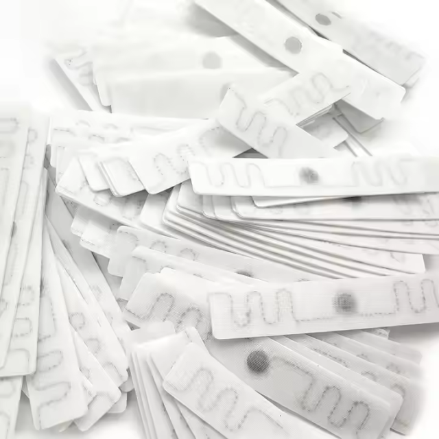 UHF 860-960MHZ UCODE 9 RFID Washable Textile Laundry Tag Garment Labels 70*15*1.5mm