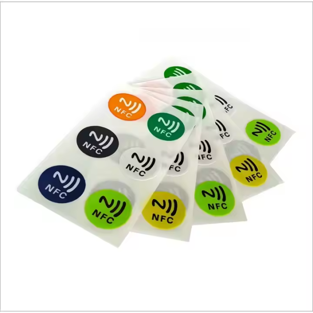 Free Sample 13.56MHz Nfc Chip NTAG215 Nfc Sticker/Label/Tag Custom logo Nfc Sticker Protocol Iso14443a Tag
