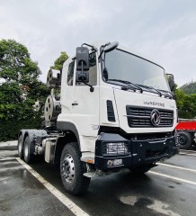 LNG tractor