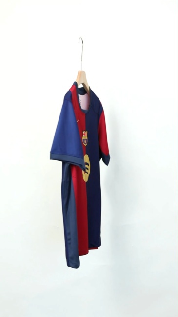 Barcelona Home Soccer Jersey 2024/25 - Spotify Logo Without Text