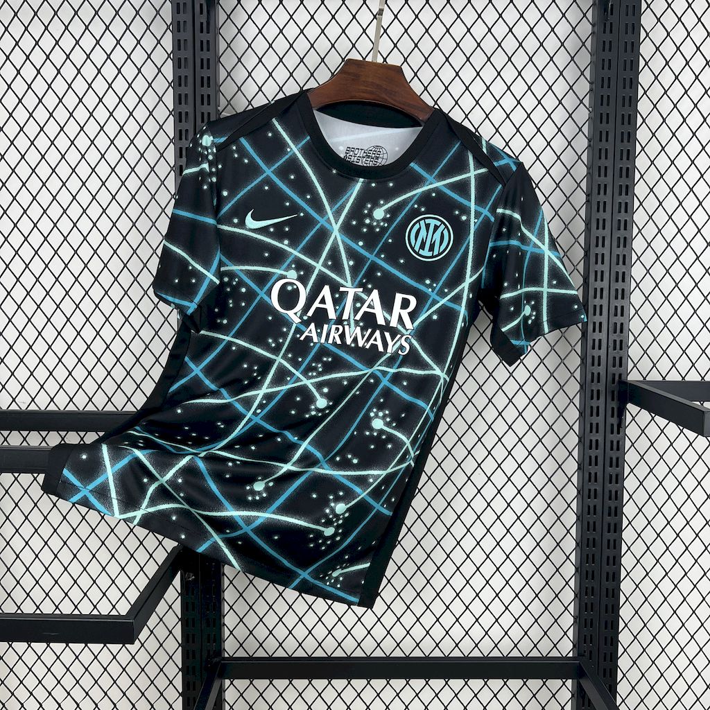 Inter Milan Soccer Jersey Training Custom Shirt 2025/26 in Model Year: 2025-2026 Country and League: Italy-Serie A