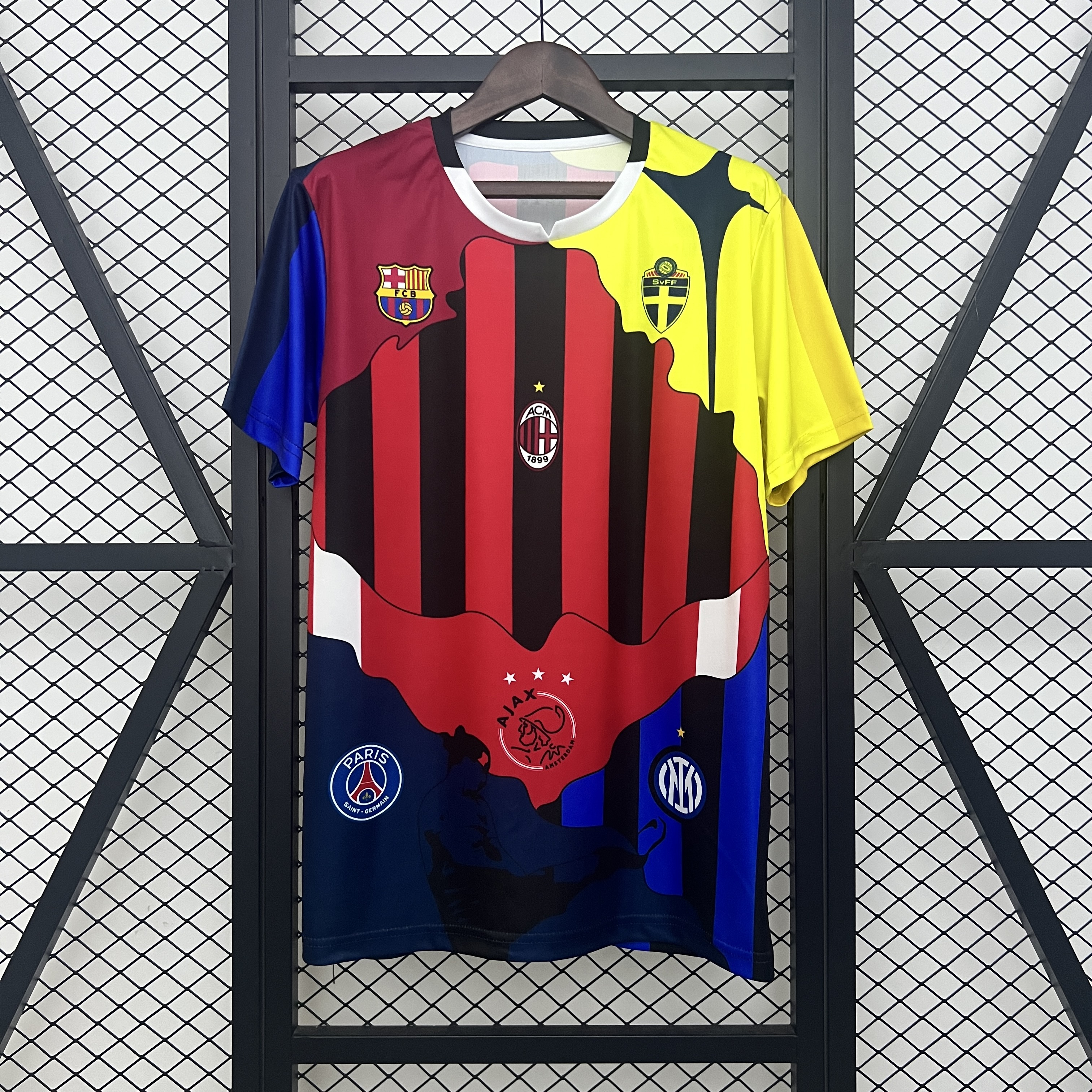 Ibrahimovic Commemorative Edition Shirt 2025/26 - All Club Mix in Model Year: 2025/26 Material: Polyester