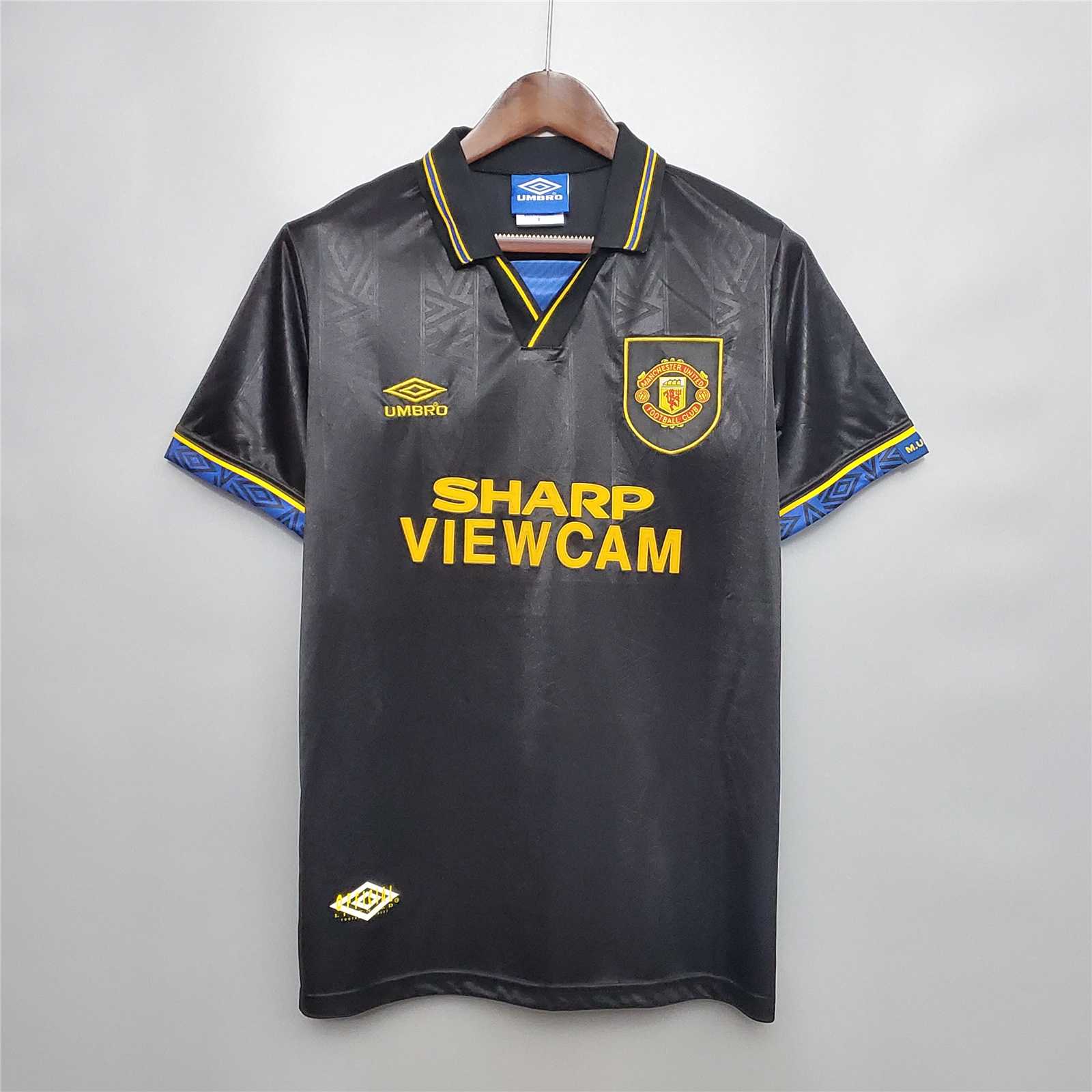 Manchester United Retro Away Football Jersey Shirt 1993/94 in Black