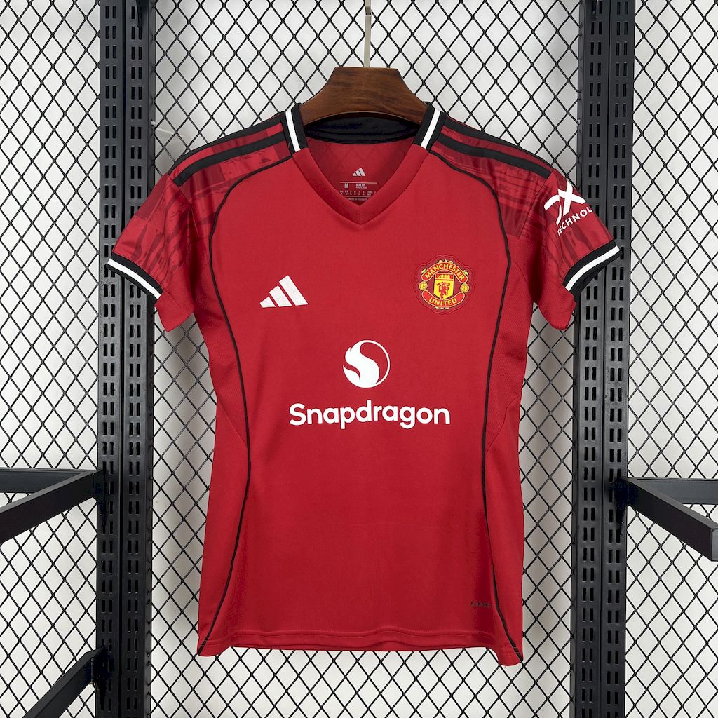 Manchester United Home Women's Football Jersey Shirt 2025/26 in Red