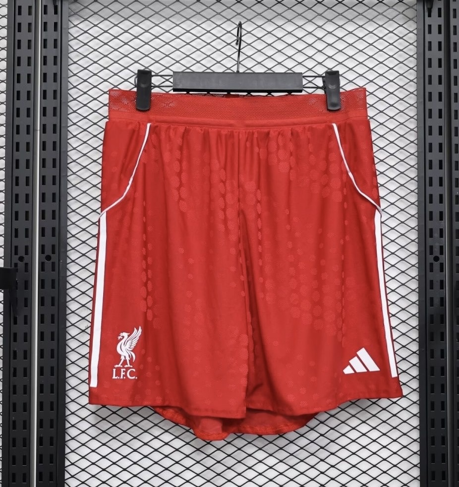 Liverpool Authentic Football Jersey Home Shorts 2025/26 in Red