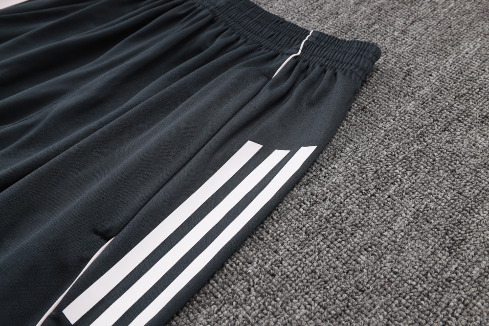 Real Madrid Training Jersey Kit Gray 2025/26
