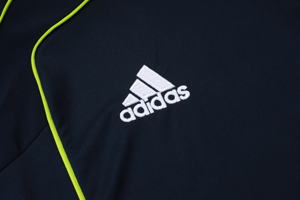 Real Madrid Sleeveless Training Kit 2025/26