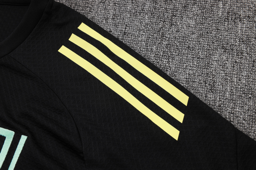 Juventus Training Jersey Kit Black 2025/26
