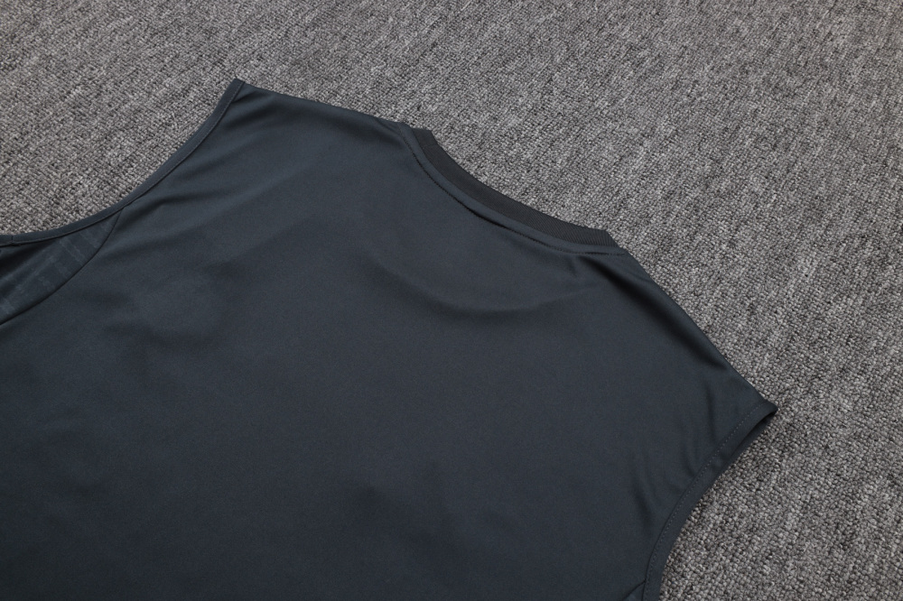 Real Madrid Sleeveless Training Kit Gray 2025/26