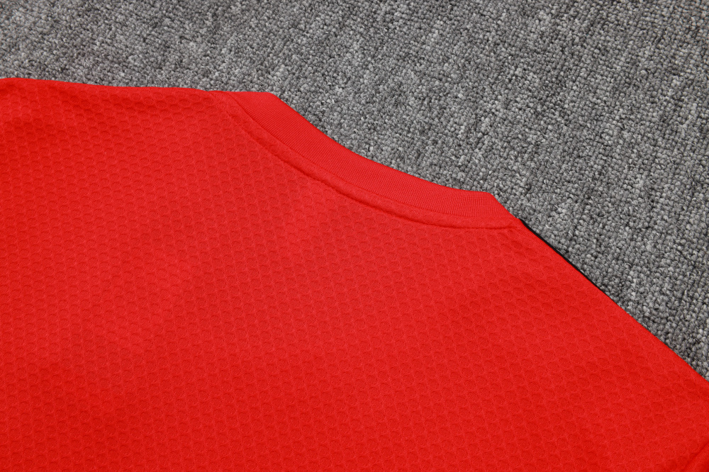Liverpool Training Jersey Kit Red 2025/26