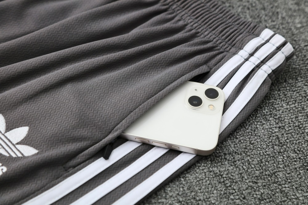 Real Madrid Training Jersey Kit Gray 2025/26