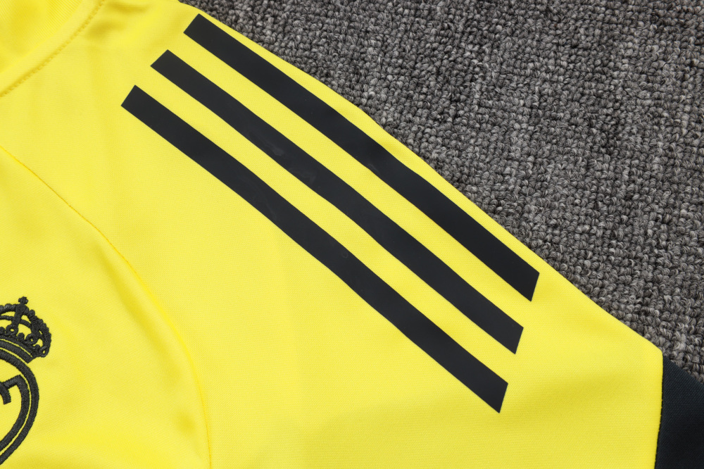 Real Madrid Training Kit (Sweatshirt+Pants) Yellow 2025/26