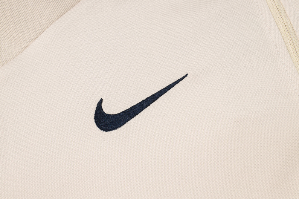 Barcelona Training Kit (Sweatshirt+Pants) Beige 2025/26