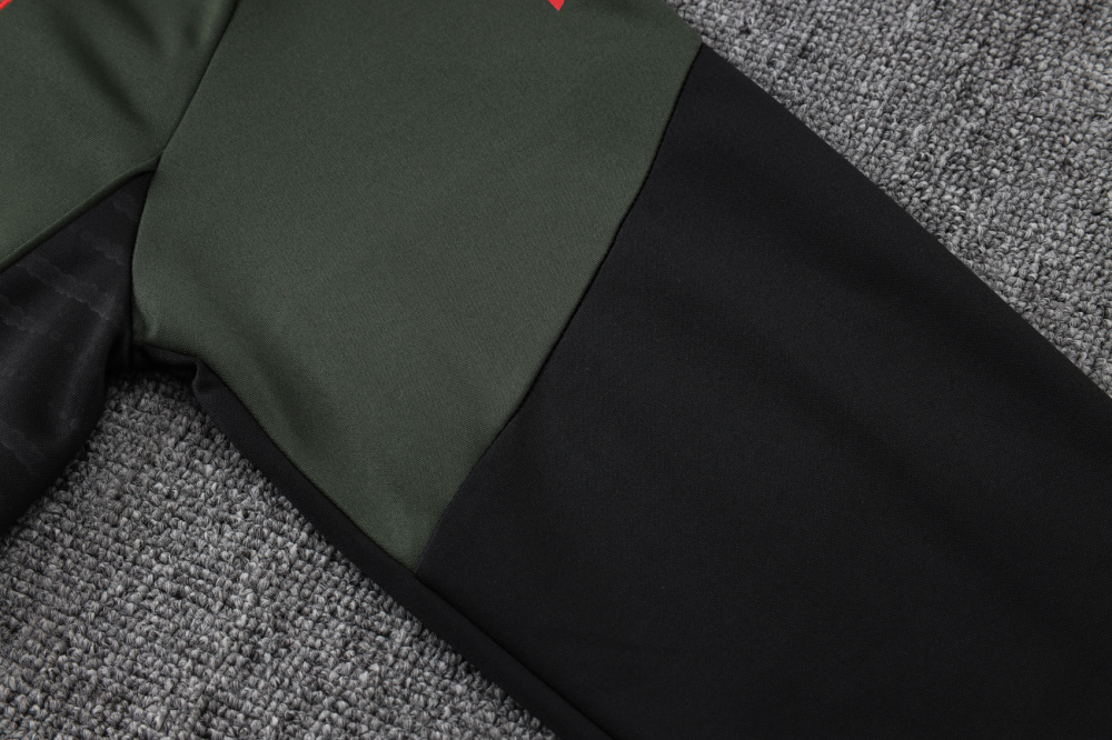 Bayern Munich Training Kit (Sweatshirt+Pants) Deep Green 2025/26