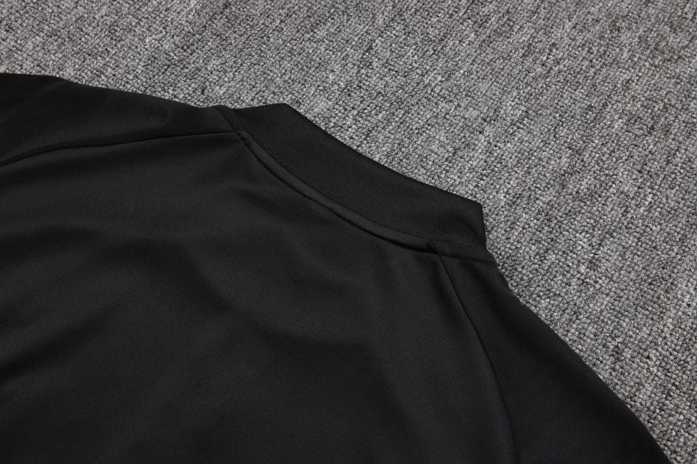 Juventus Training Kit (Sweatshirt+Pants) Black 2025/26