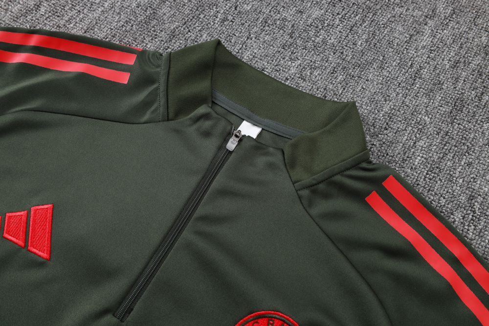 Bayern Munich Training Kit (Sweatshirt+Pants) Deep Green 2025/26