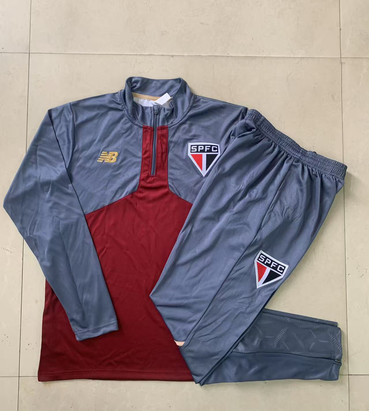 Sao Paulo FC Training Kit Sweatshirt & Pants Set Red 2025