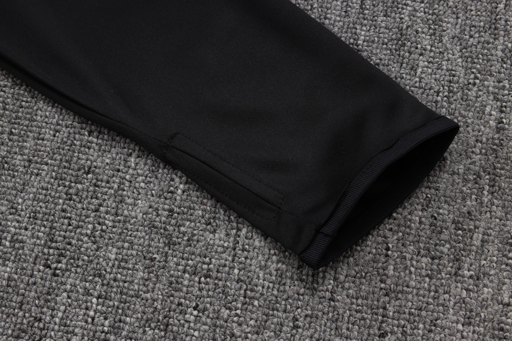 Juventus Training Kit (Sweatshirt+Pants) Black 2025/26