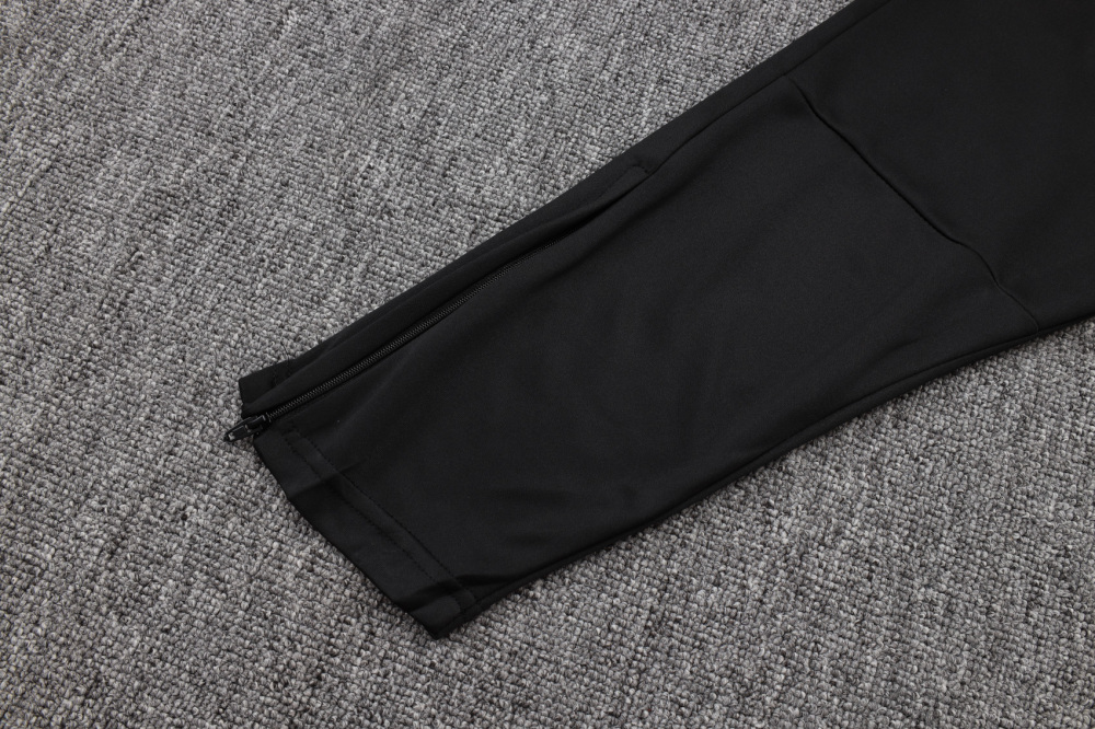 Juventus Training Kit (Sweatshirt+Pants) Black 2025/26