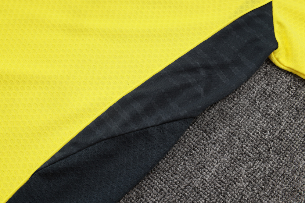 Real Madrid Training Kit (Polo+Pants) Yellow 2025/26