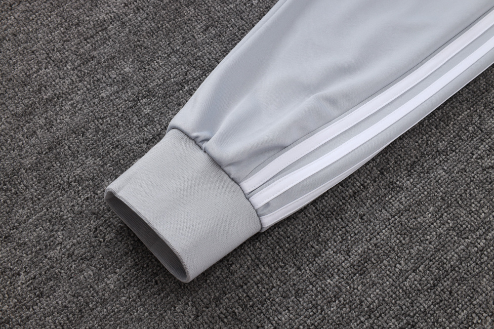 Real Madrid Training Kit (Jacket+Pants) White&Grey 2025/26