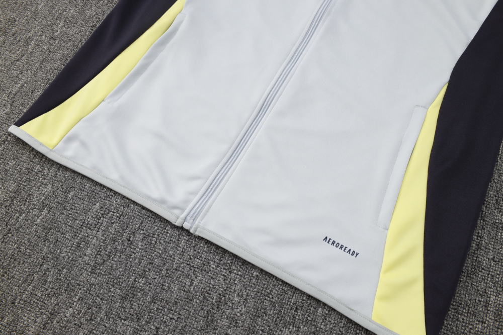 Juventus Training Kit (Jacket+Pants) Light Grey 2025/26