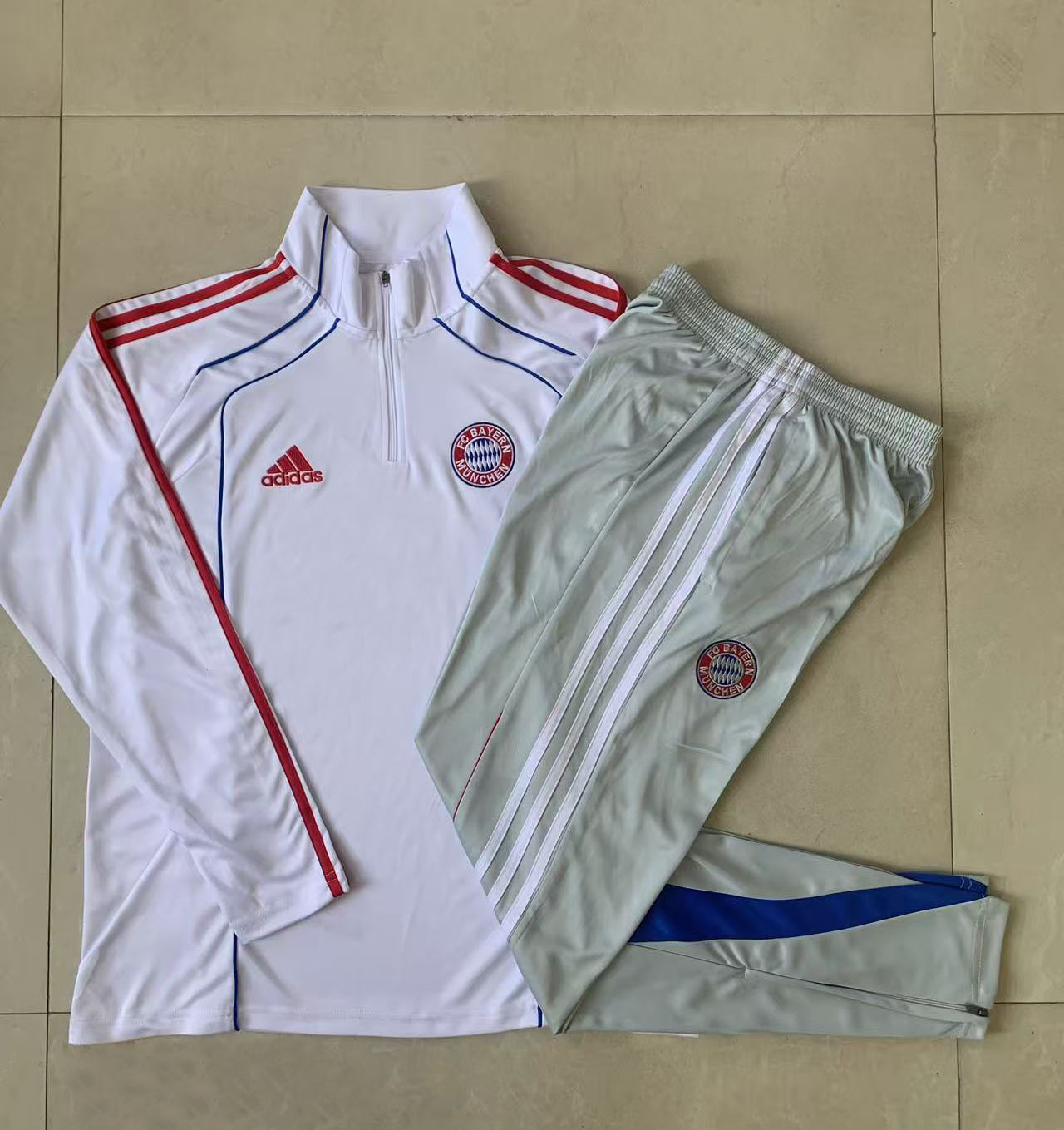 Kids Bayern Munich Training Kit Sweatshirt & Pants Set White 2025/26