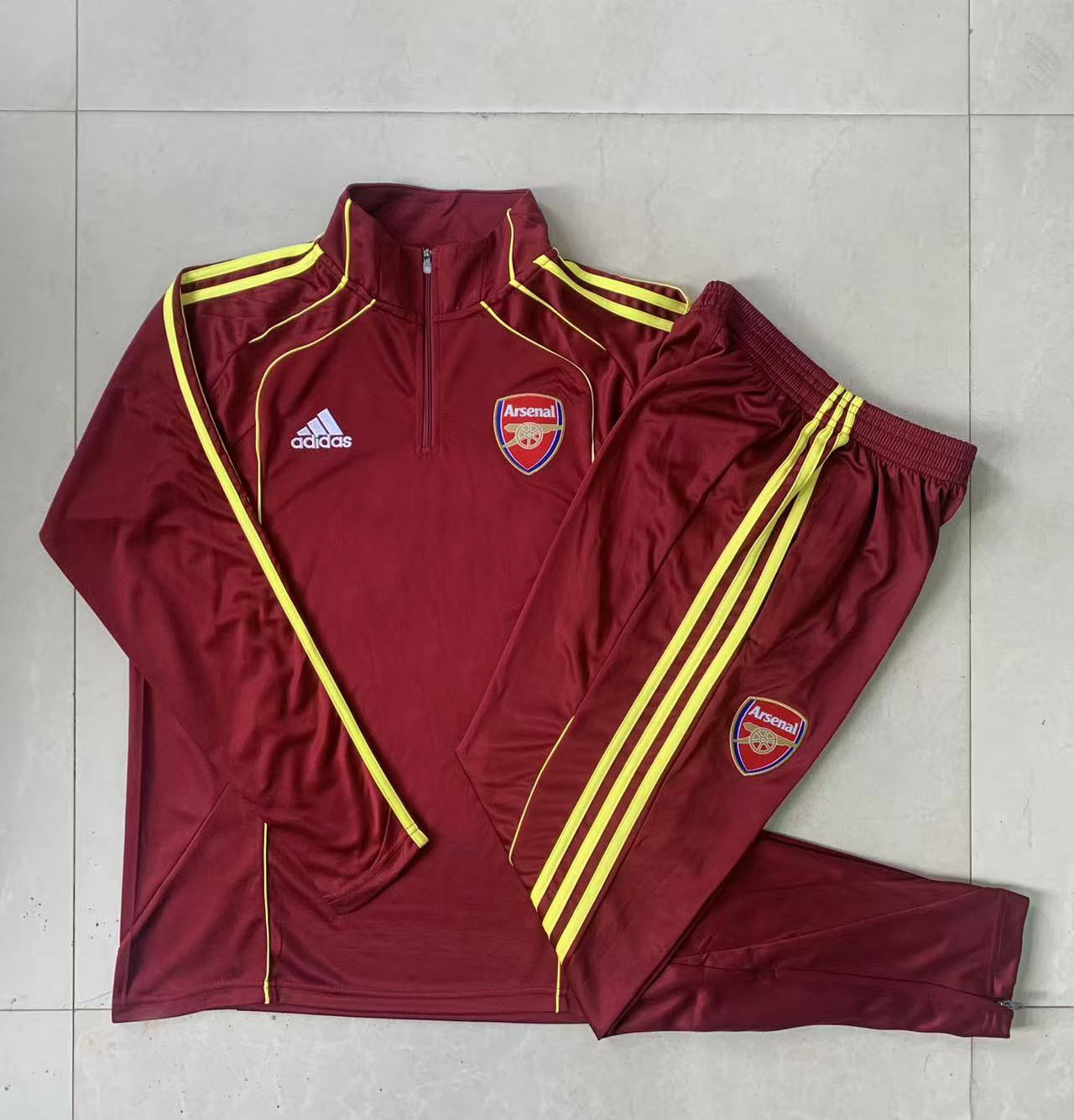Kids Arsenal Training Kit Sweatshirt & Pants Set Red 2025/26