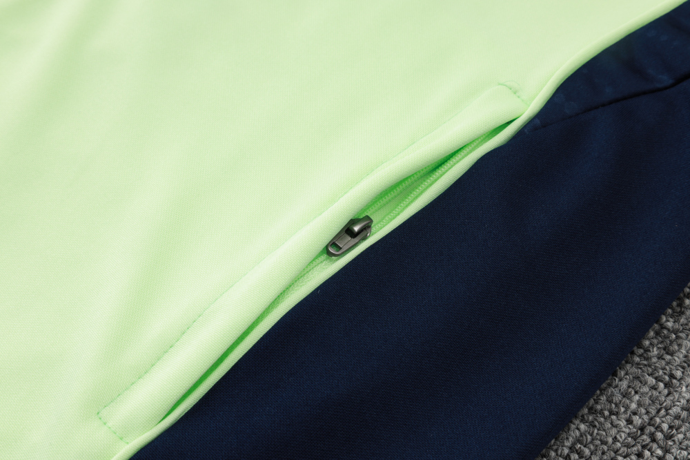 Real Madrid Training Kit (Jacket+Pants) Light Green 2025/26