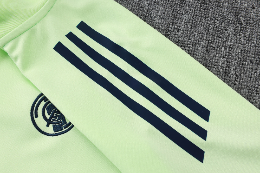 Real Madrid Training Kit (Jacket+Pants) Light Green 2025/26