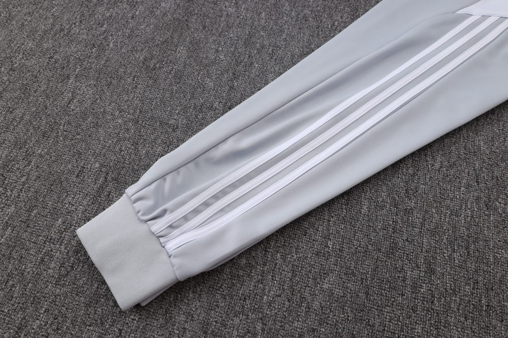 Real Madrid Training Kit (Jacket+Pants) White&Grey 2025/26