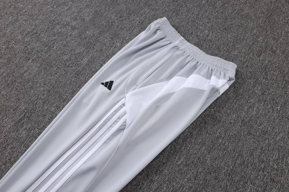 Real Madrid Training Kit (Jacket+Pants) White&Grey 2025/26