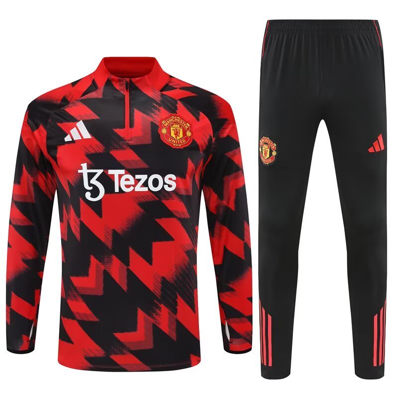Manchester United Pre-Match Training Kit Sweatshirt & Pants Set Red 2025/26 in Model Year: 2025/26 Country and League: