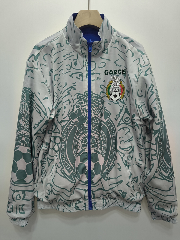 Mexico Retro Reversible Double-Sides Windbreaker Jacket 1999 in Model Year: 1999confederate: Concacaf Country: