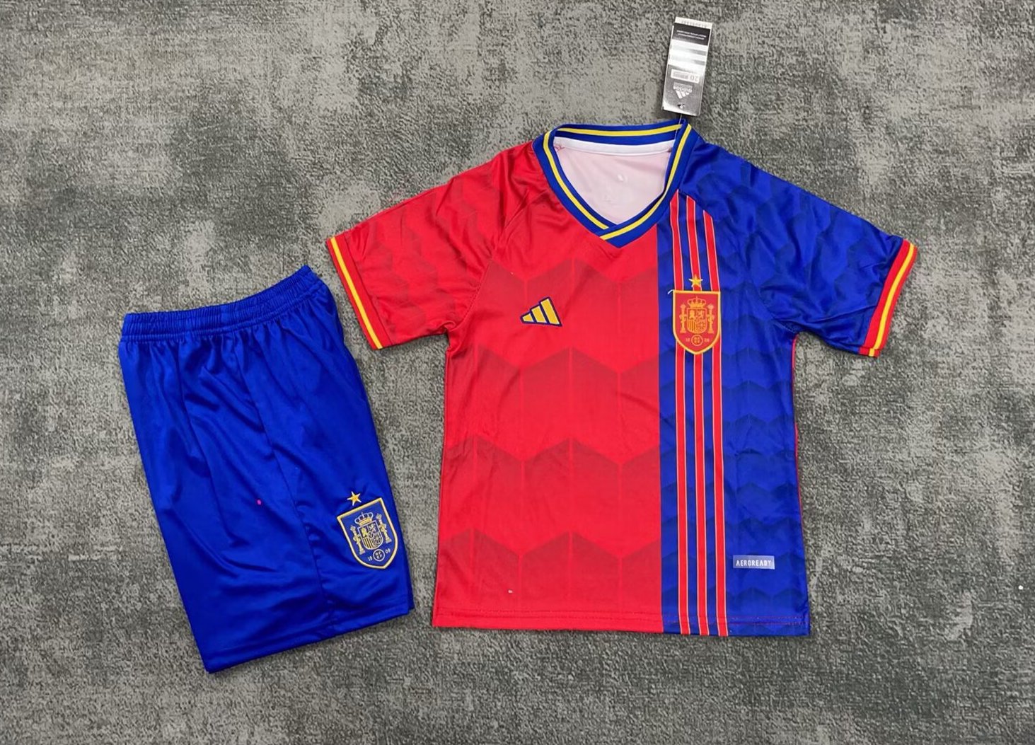 Spain Home Football Uniform Kids Jersey & Shorts Kit 2025 in Red