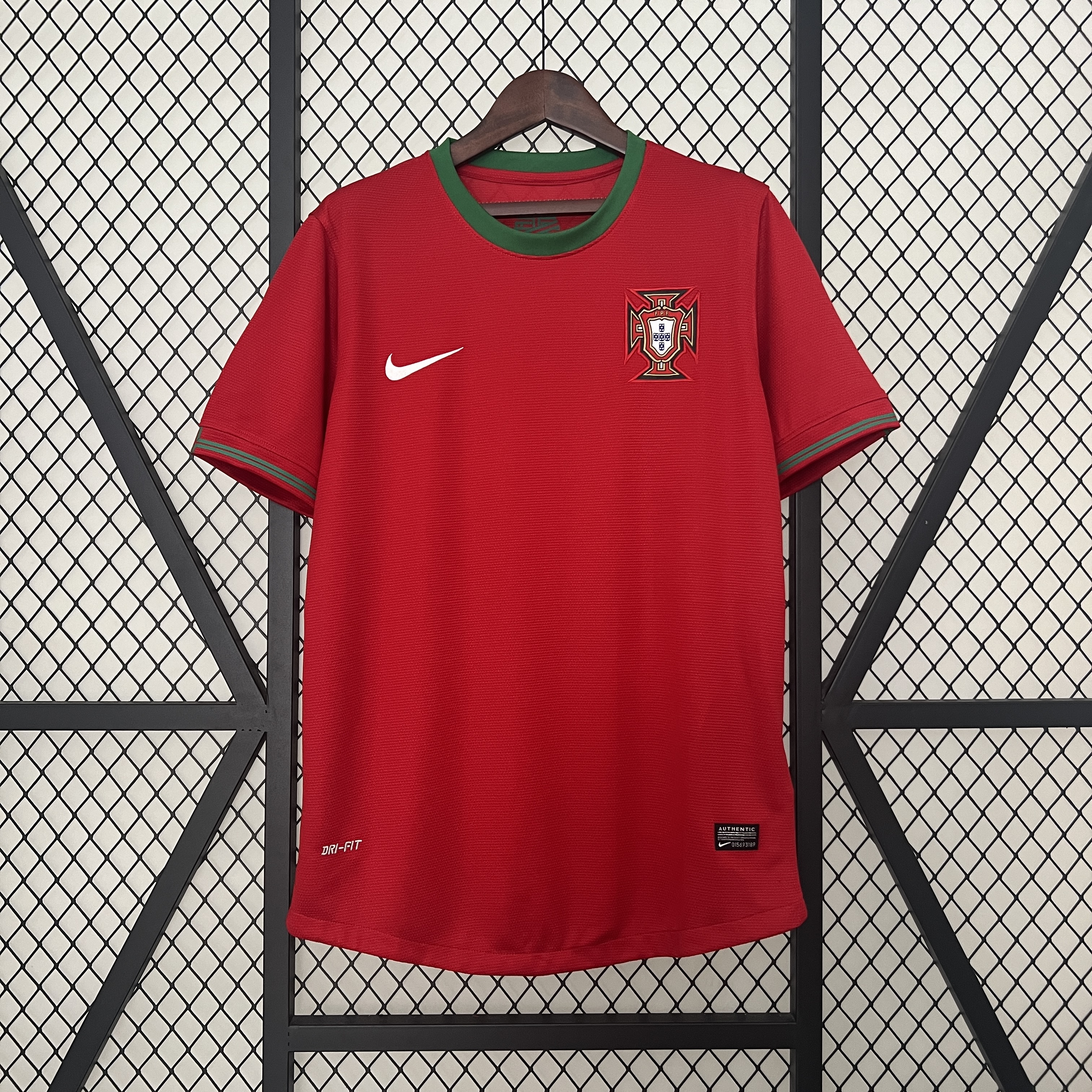 Portugal Retro Soccer Jersey Home Custom Shirt 2012 in Red
