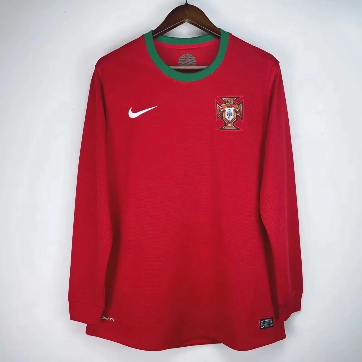 Portugal Retro Soccer Jersey Home Long Sleeve Custom Shirt 2012 in Red