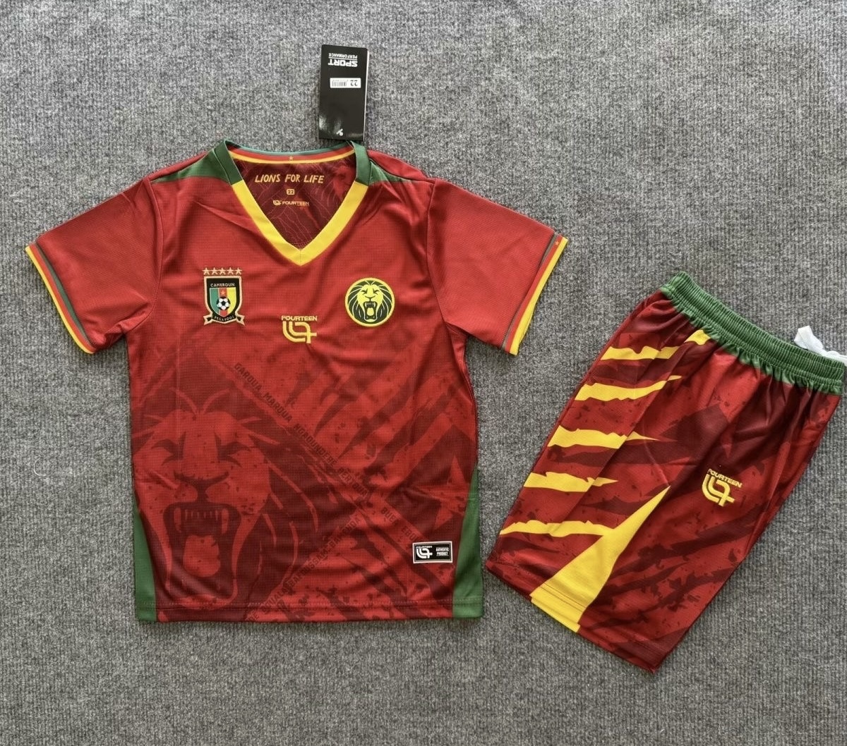 Cameroon Soccer Jersey Away Kids Jersey & Shorts Kit 2025 in Red