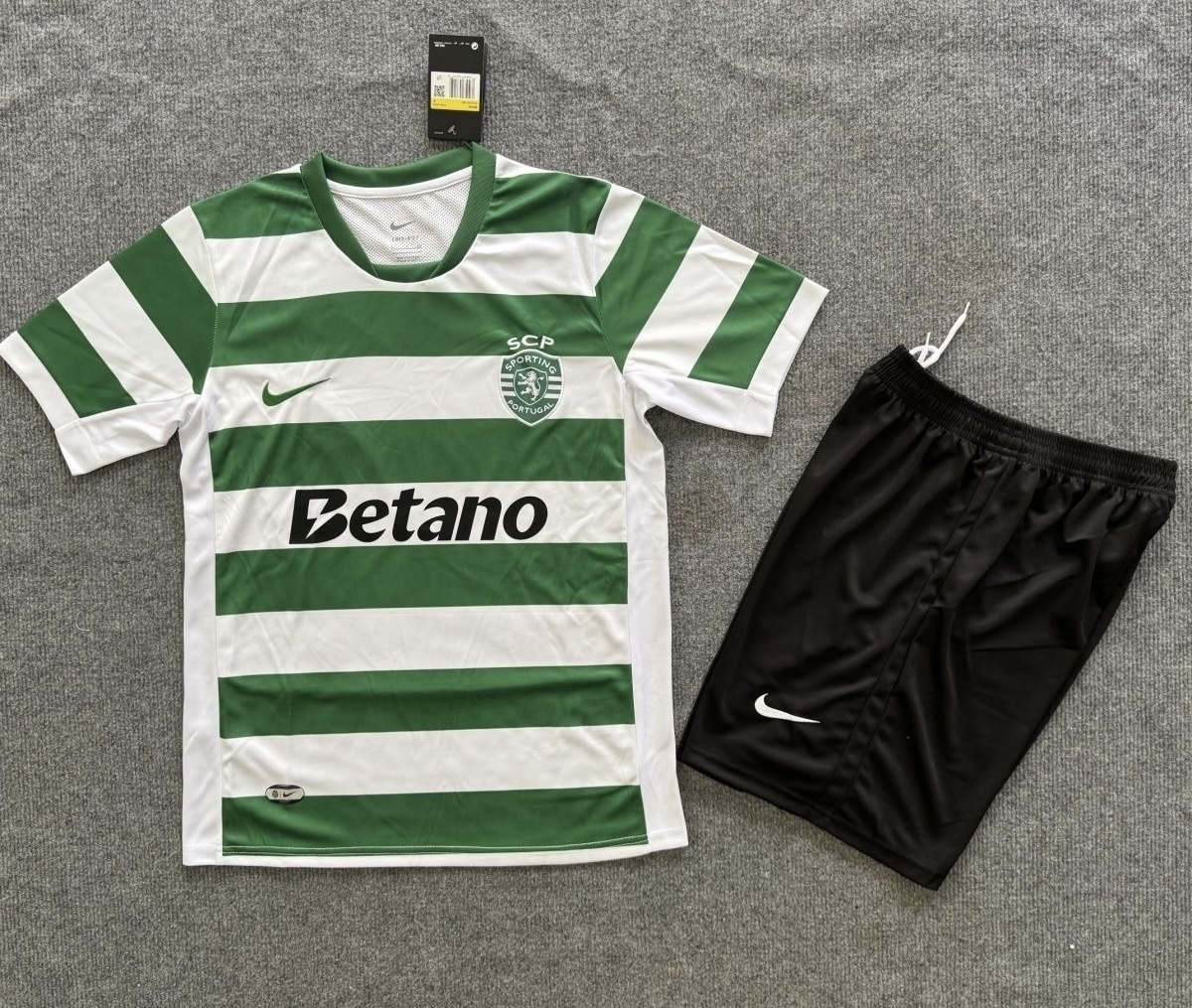 Sporting CP Soccer Jersey Home Kids Jersey & Shorts Kit 2025/26 in Green&White