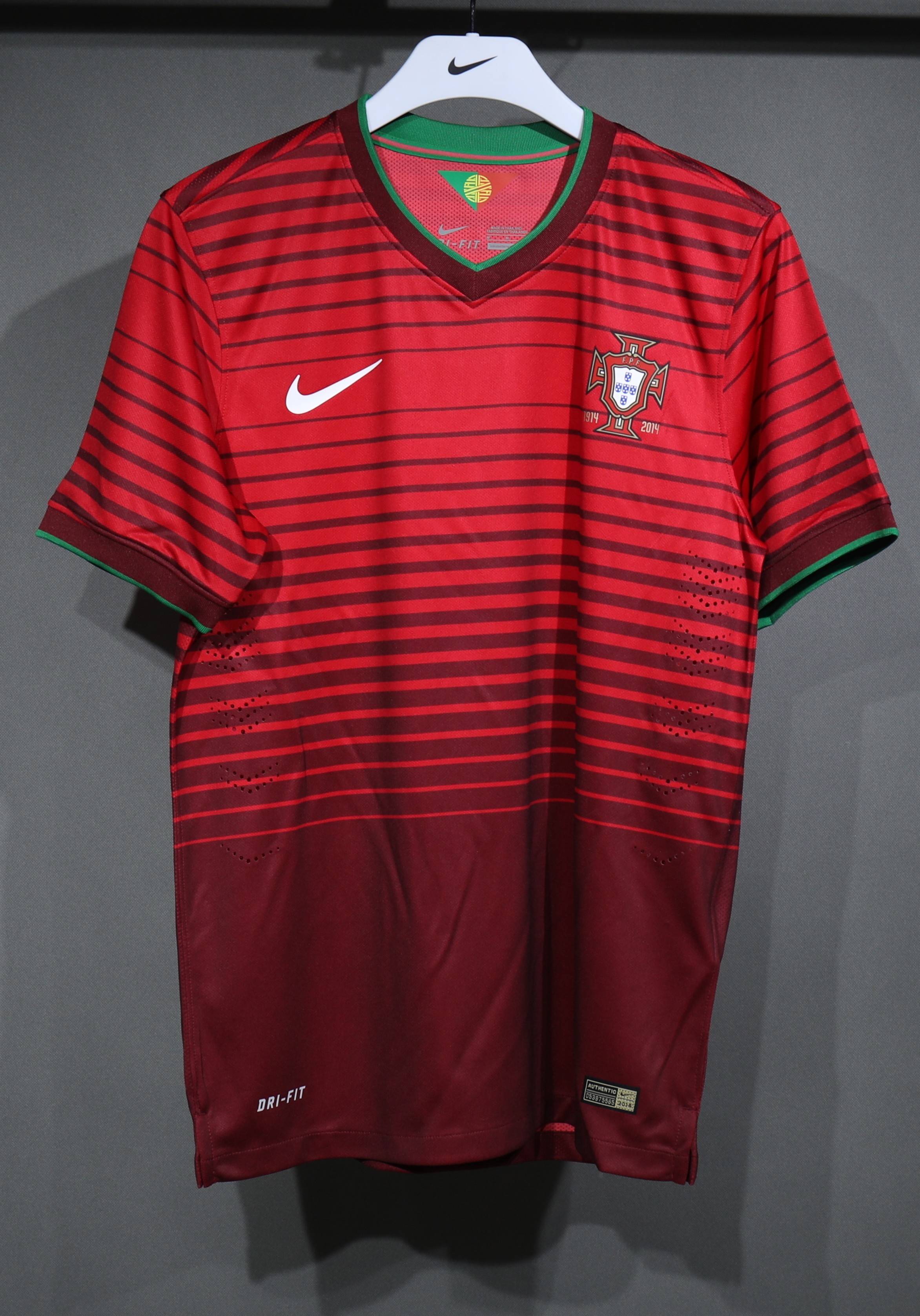 Portugal Retro Authentic Soccer Jersey Home Shirt World Cup 2014 in Red