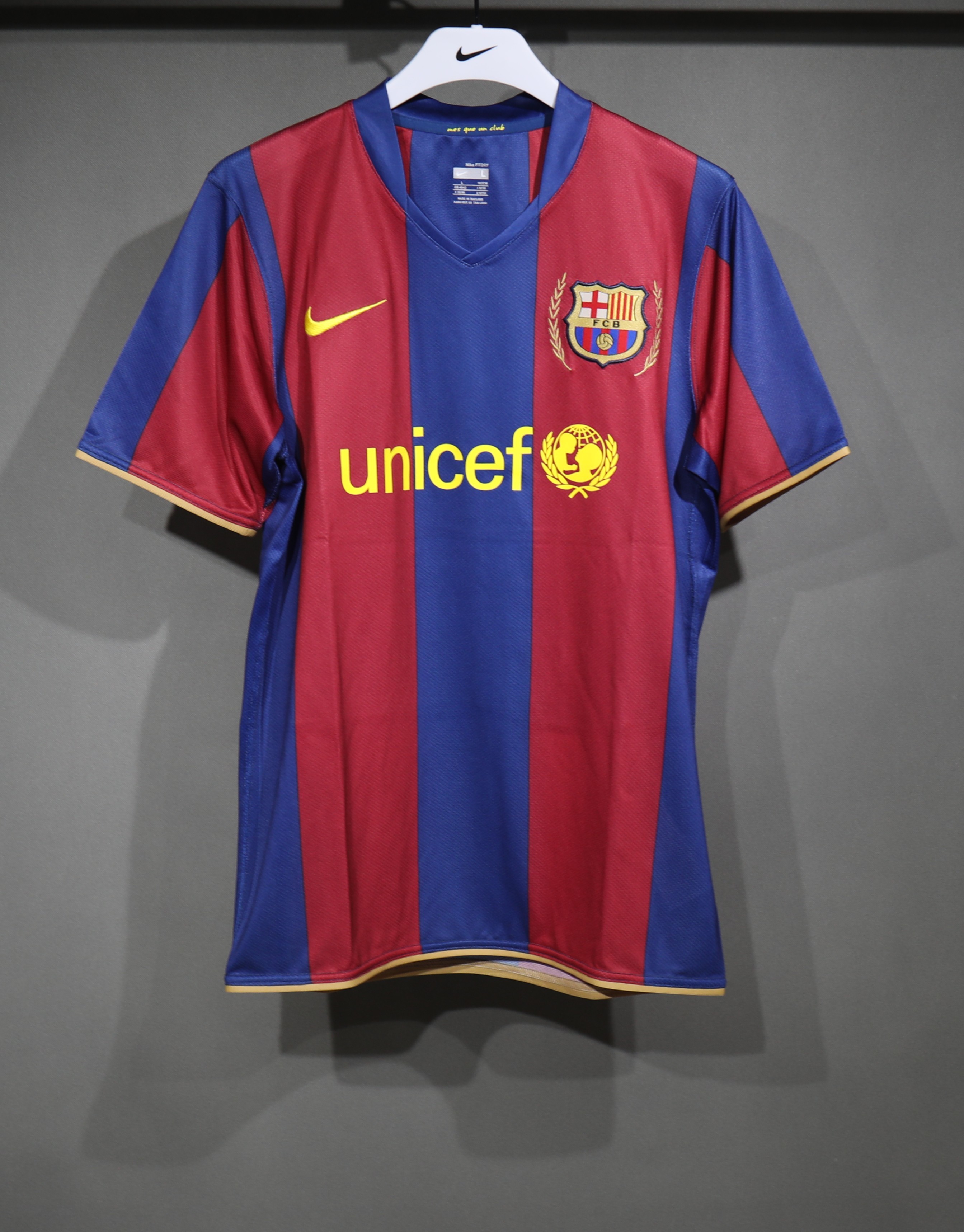 Authentic Barcelona Retro Jersey Home Soccer Shirt 2007-08 in Red&Blue